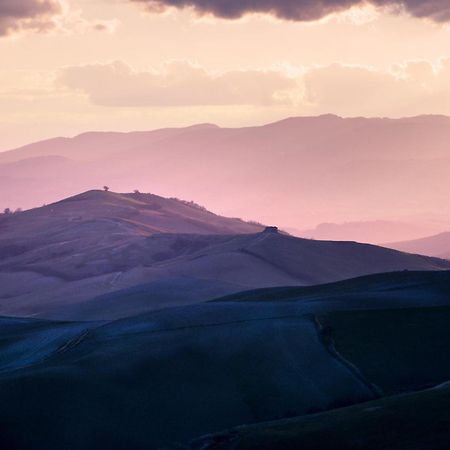 Podere Orto Wine Country House Trevinano エクステリア 写真