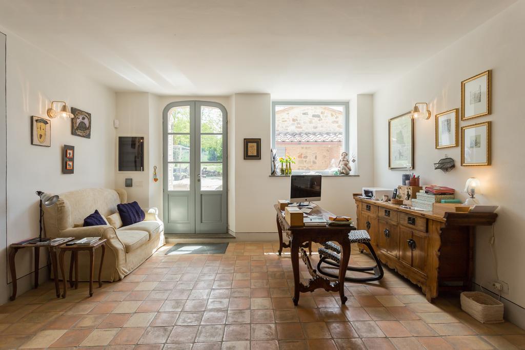 Podere Orto Wine Country House Trevinano エクステリア 写真