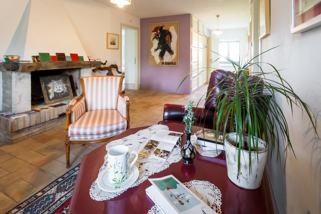 Podere Orto Wine Country House Trevinano エクステリア 写真